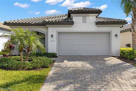 11523 Golden Oak Ter Fort Myers, FL 33913