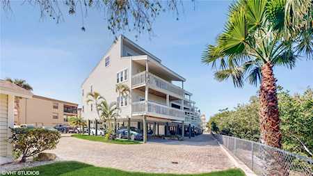 19727 Gulf Blvd #207 Indian Shores, FL 33785