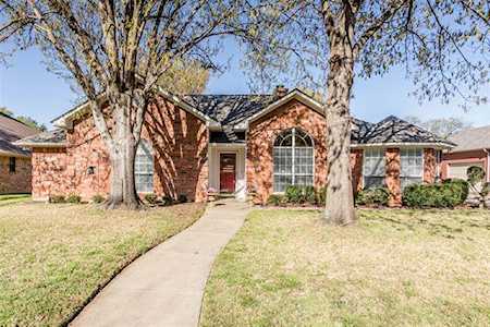 1016 Indian Ridge Drive Denton, TX 76205