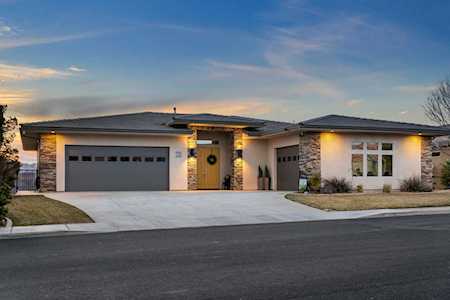 23 N Eastridge DR St George, UT 84790