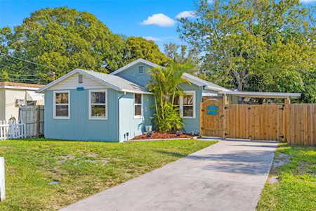 1927 Chenango Ave Clearwater, FL 33755