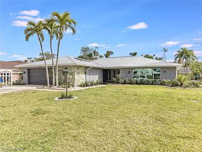 6577 E Town And River Rd Fort Myers, FL 33919