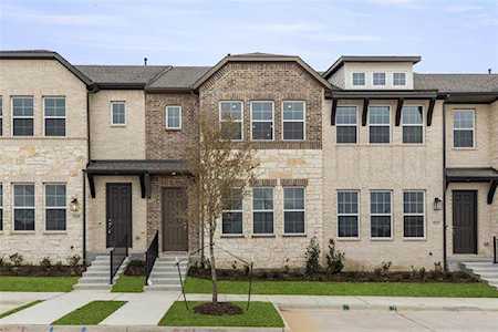 2211 Adena Springs Drive Allen, TX 75013