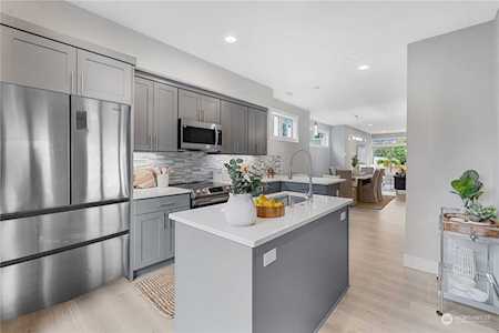5020 148th St SW #D2 Edmonds, WA 98026