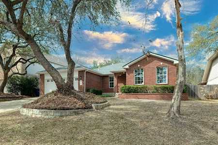 7108 SW S Bending Oak RD Austin, TX 78749