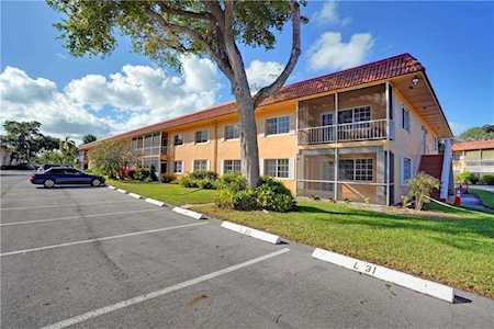 1930 NE 2nd Ave #106L Wilton Manors, FL 33305