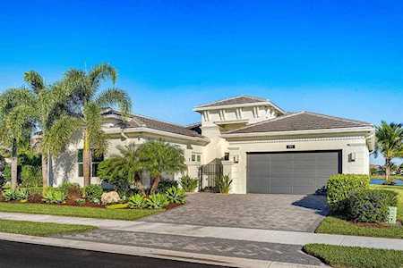8904 Golden Mountain Circle Boynton Beach, FL 33473
