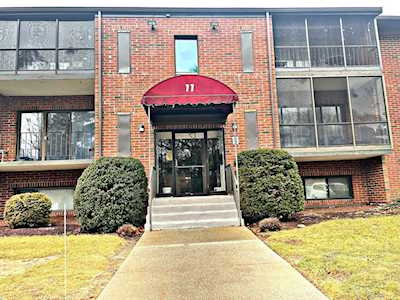 221 Oak St #11-23 Brockton, MA 02301