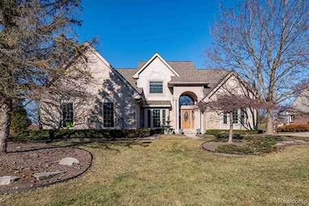 23380 N Spy Glass Hill Lyon Twp, MI 48178