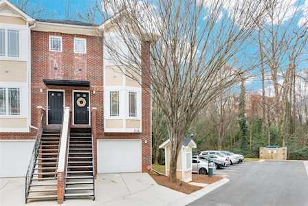 1128 Kurt Ct Charlotte, NC 28209