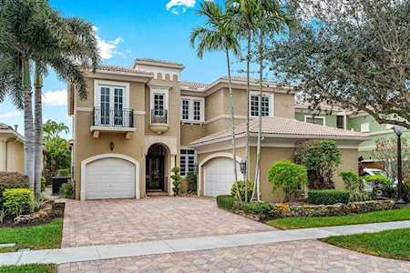 17787 Lake Azure Way Boca Raton, FL 33496