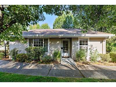 13775 SW Scholls Ferry RD #06 Beaverton, OR 97008