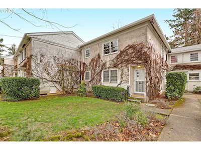 6914 NE Hancock ST Portland, OR 97213