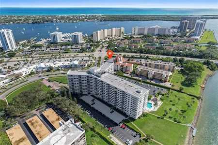336 Golfview Rd #506 North Palm Beach, FL 33408