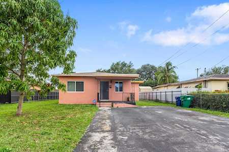 2120 NW 68th Street Miami, FL 33147