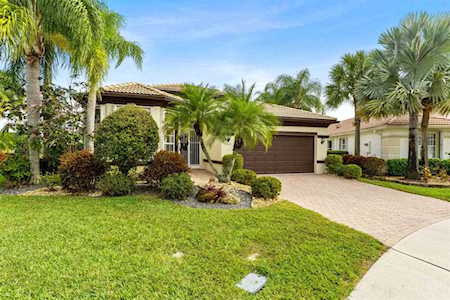 9915 Donato Way Lake Worth, FL 33467