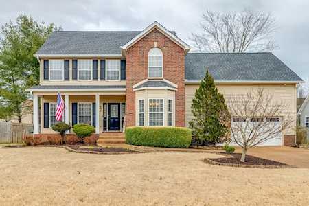 2586 Milton Ln Thompsons Station, TN 37179