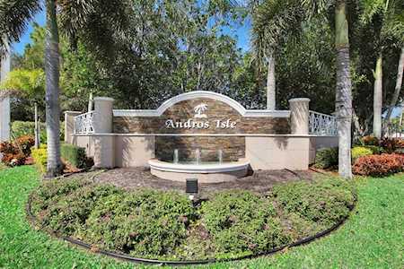 8561 Mangrove Cay West Palm Beach, FL 33411