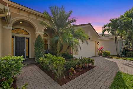 15660 Glencrest Avenue Delray Beach, FL 33446