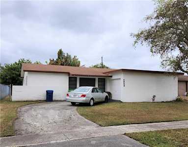 10430 NW 24th Ct Sunrise, FL 33322