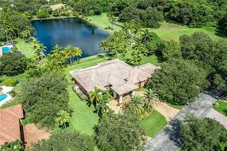 4031 E Ridgeview Dr Davie, FL 33330