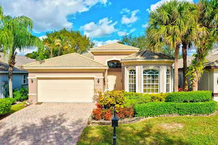 6286 Via Primo Street Lake Worth, FL 33467