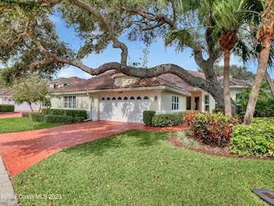 208 Osprey Villas Court Melbourne Beach, FL 32951