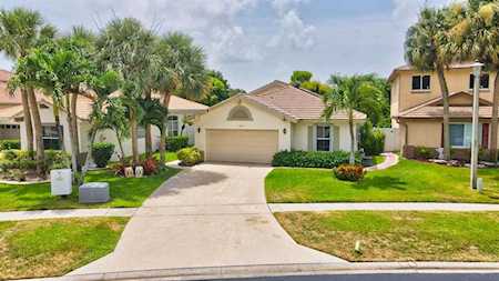 7927 Manor Forest Boulevard Boynton Beach, FL 33436