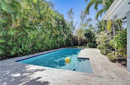 1000 SE 11th Ct Fort Lauderdale, FL 33316