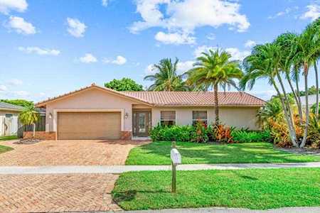 13 Tam O Shanter Lane Boca Raton, FL 33431