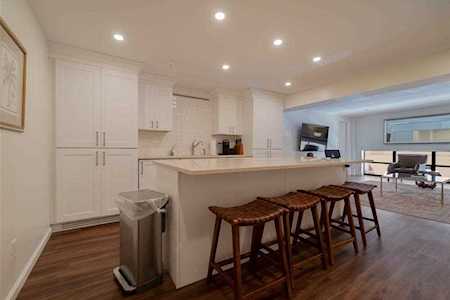 235 Sunrise Avenue #1102 Palm Beach, FL 33480