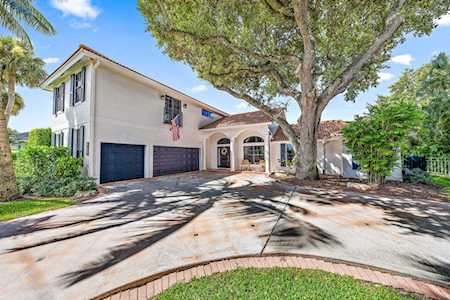 18944 SE Jupiter River Drive Jupiter, FL 33458