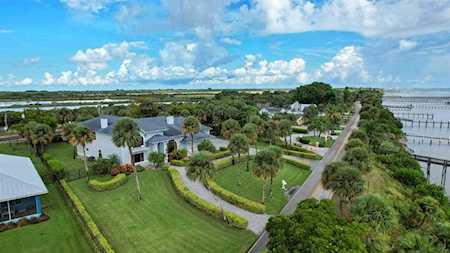 4529 S Indian River Drive Fort Pierce, FL 34982