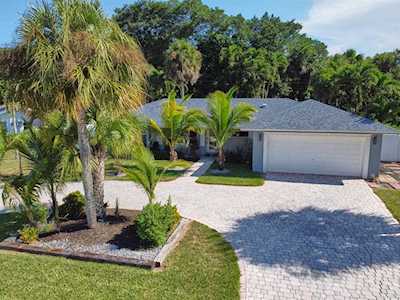 2046 S Conference Drive Boca Raton, FL 33486
