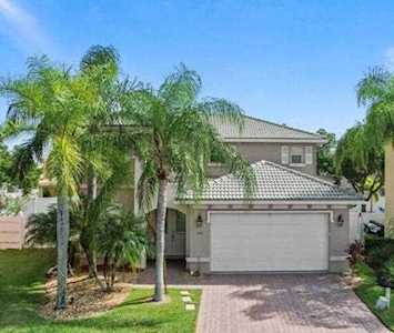 3102 Breakwater Court West Palm Beach, FL 33411