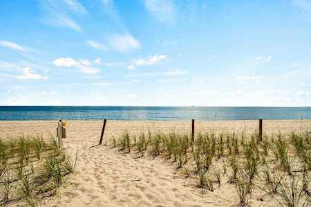 170 N Ocean Blvd Boulevard #308 Palm Beach, FL 33480