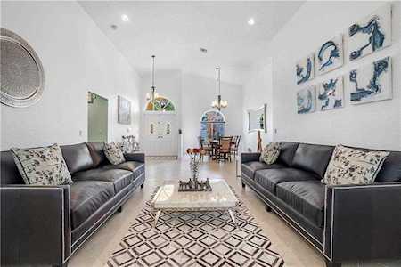 2121 Oakmont Ter Coral Springs, FL 33071