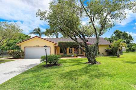 2903 NW 23rd Court Boca Raton, FL 33431