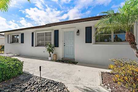 2346 N Wallen Drive Palm Beach Gardens, FL 33410