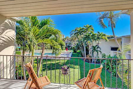 398 Golfview Road #H North Palm Beach, FL 33408