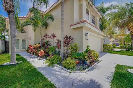 8002 Red Reef Lane Boynton Beach, FL 33436
