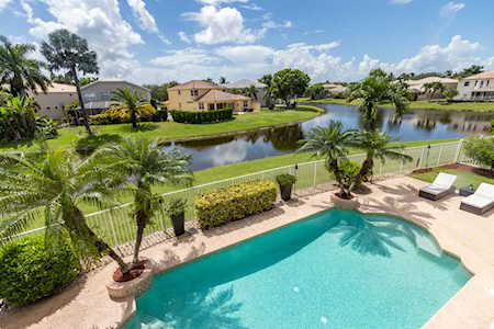 7510 Greenville Circle Lake Worth, FL 33467