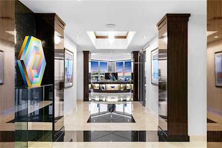333 Las Olas Way #2710 Fort Lauderdale, FL 33301