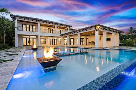 341 Old Jupiter Beach Road Jupiter, FL 33477