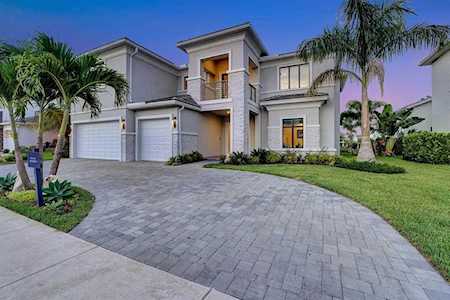 7369 NW 26th Way Boca Raton, FL 33496
