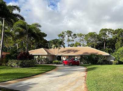 546 S Country Club Drive Atlantis, FL 33462