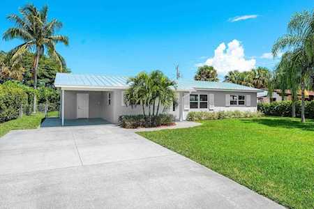 2417 S Wallen Drive Palm Beach Gardens, FL 33410