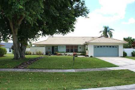 2821 Belmore Court Wellington, FL 33414