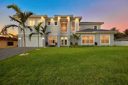 24 Teach Road Palm Beach Gardens, FL 33410