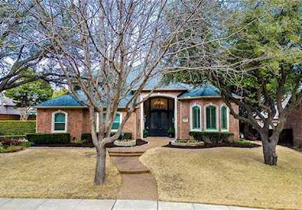 5525 Roberts Drive Plano, TX 75093